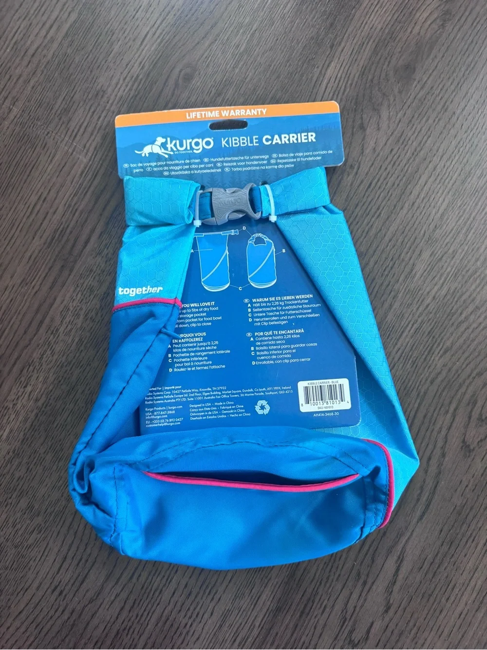 NWT Kurgo Light Blue and Teal Roll-Top Travel Kibble Carrier